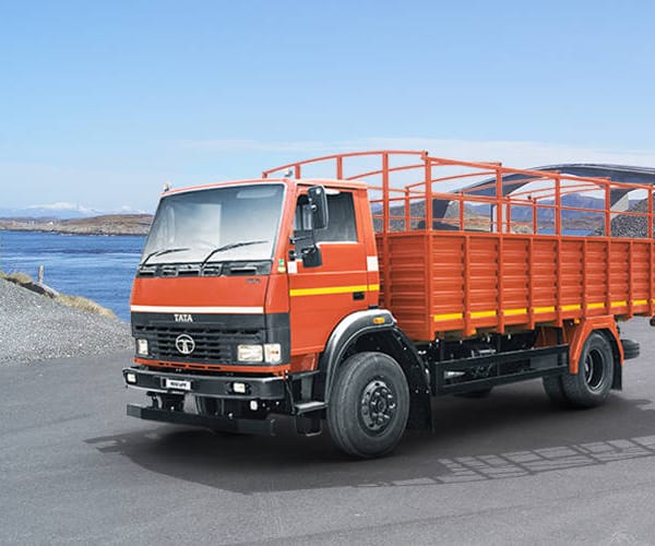Hire Loading truck from Derabassi to all over the India